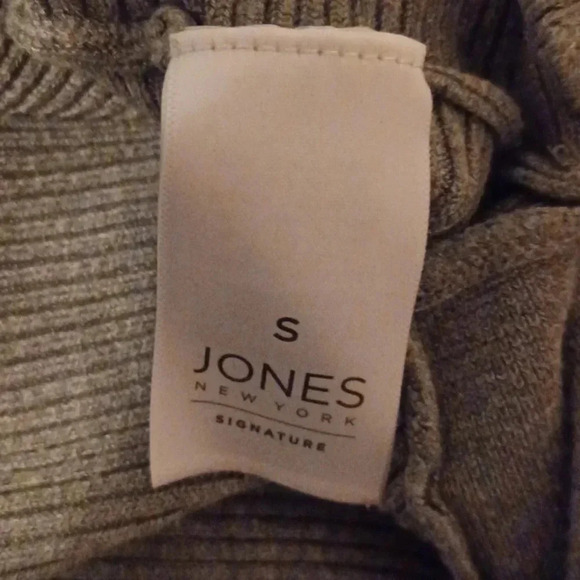 🍭🌺Striped sweater with buttons on one sholder - Picture 9 of 10